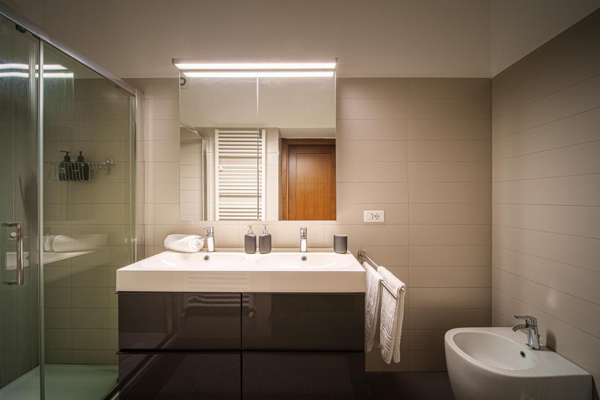 Accomodo Miq41 Quadrivano * Milano